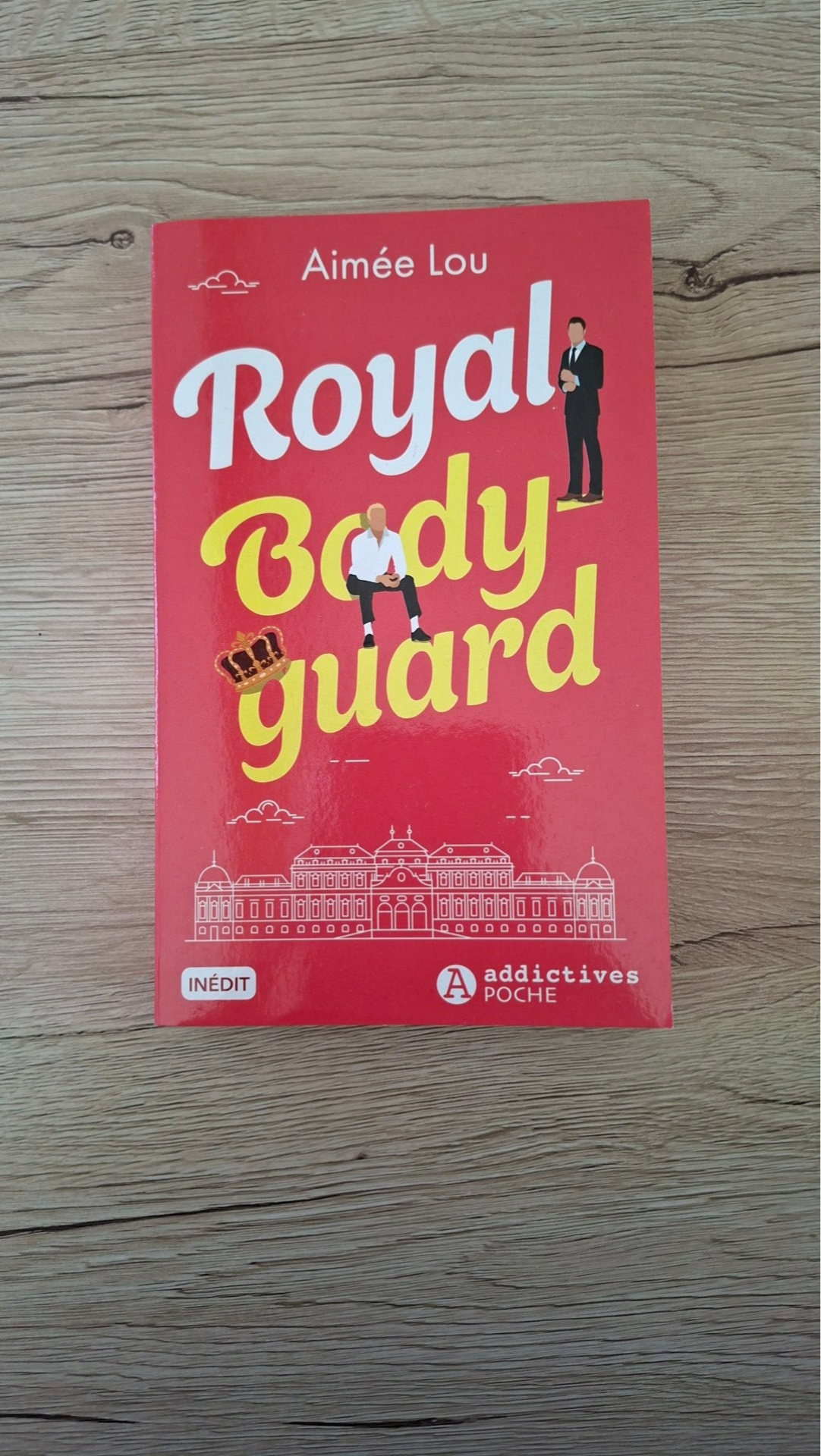 Aimée Lou - Royal body guard