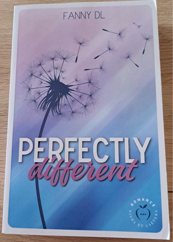 Fanny DL - Perfectly différent