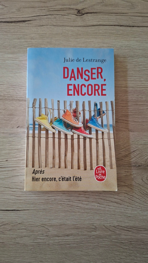 Julie de Lestrange - Danser, encore