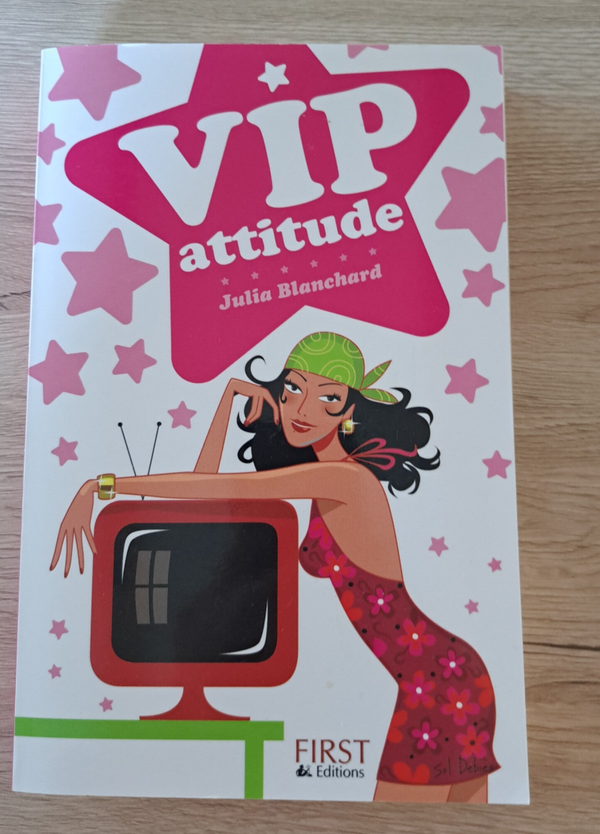 Julia Blanchard - VIP attitude