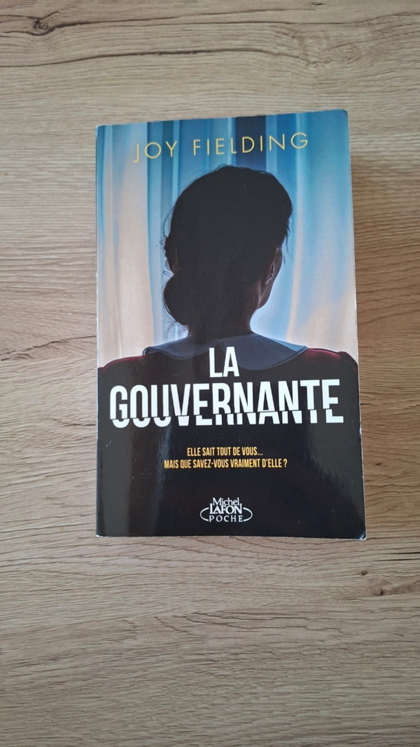 Joy Fielding - La gouvernante