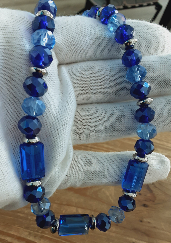 Collier "Ophélia" en perles de verre et perles de cristal