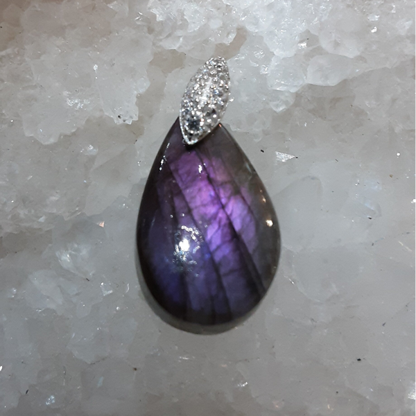 Pendentif "Purple rain" en Labradorite & Argent