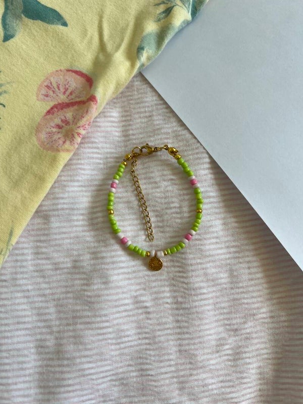 Inaya armband