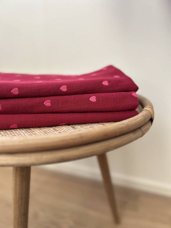 Hydrofiele doek XL Hartjes Bordeaux - Lieve Muis