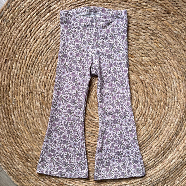 Old Purple Rib Flowers flared