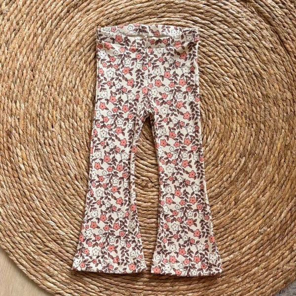 Beige Pink Rib Flowers Flared
