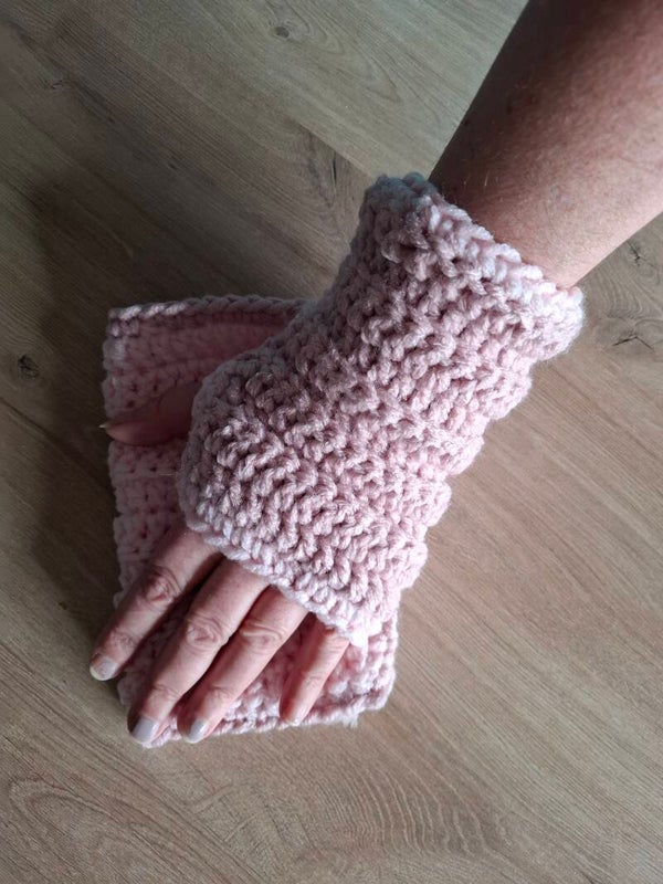 Vingerloze handschoenen in roze