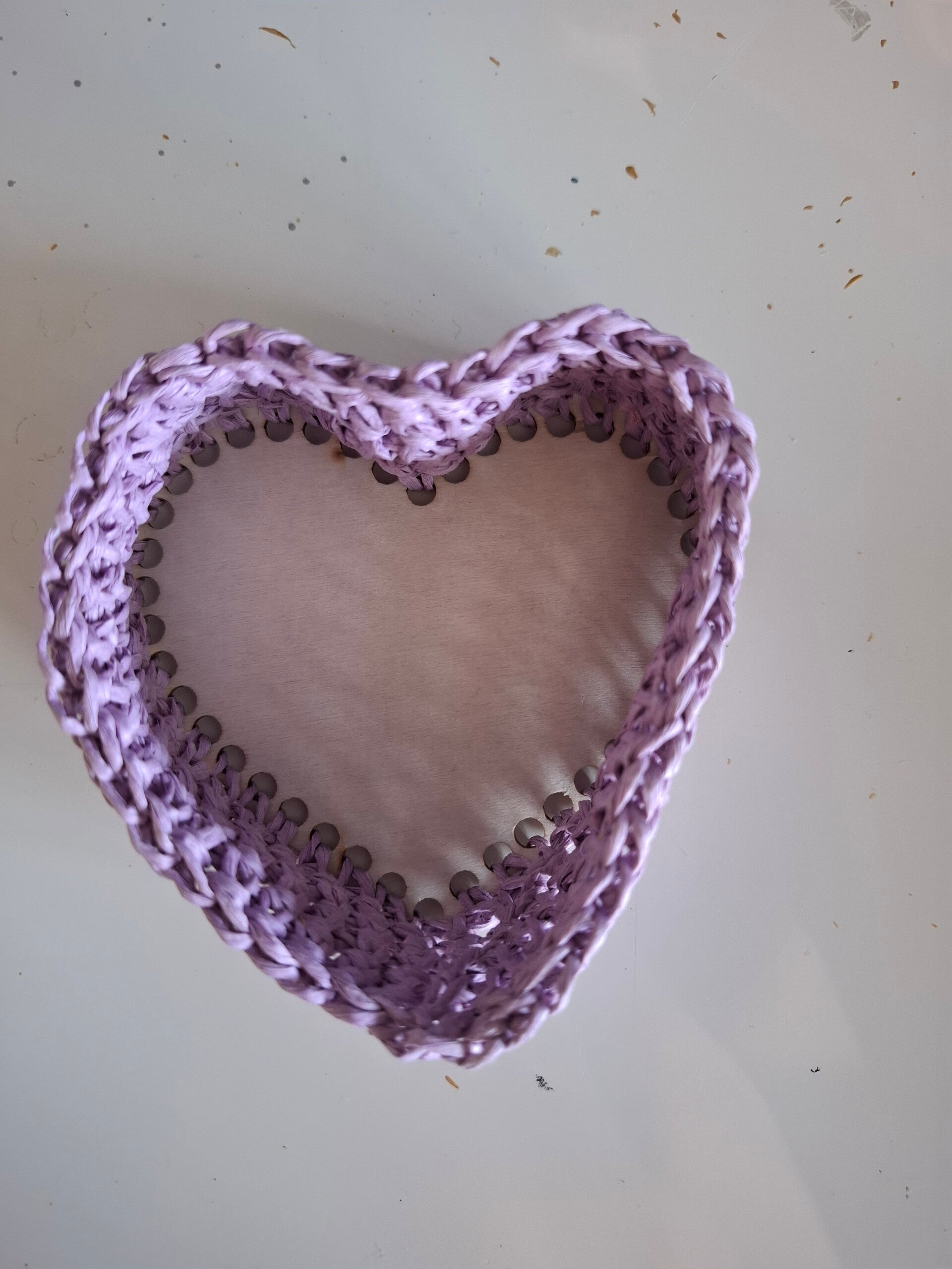 Gehaakte bakjes met houten bodem