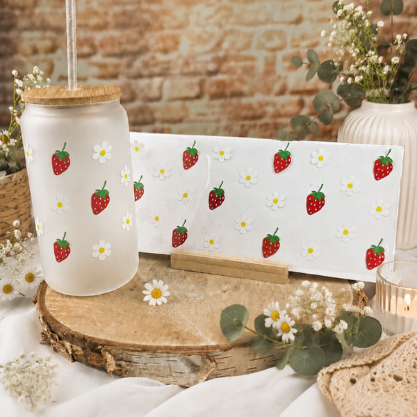 Rub on Erdbeer mit Blümchen Motiv