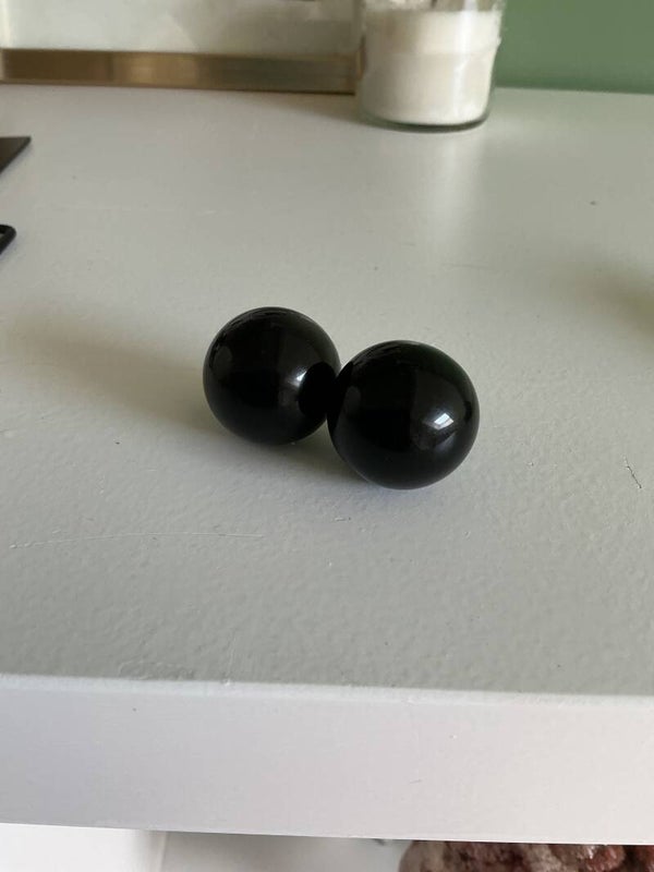 2 regenboog obsidiaan bolletjes