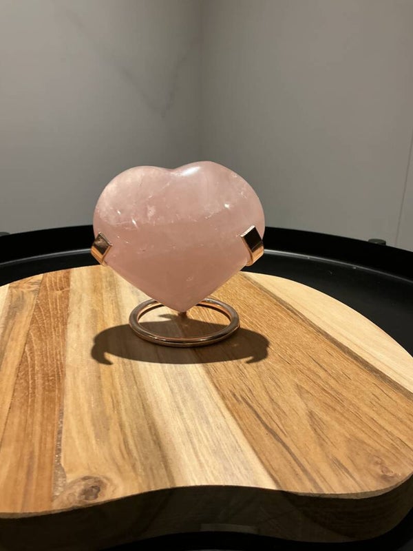 Rozenkwarts hart op standaard #24