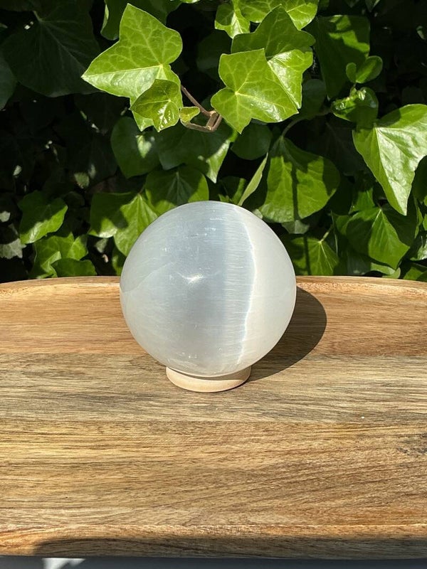 🤍🌙 Seleniet – Bol 8CM