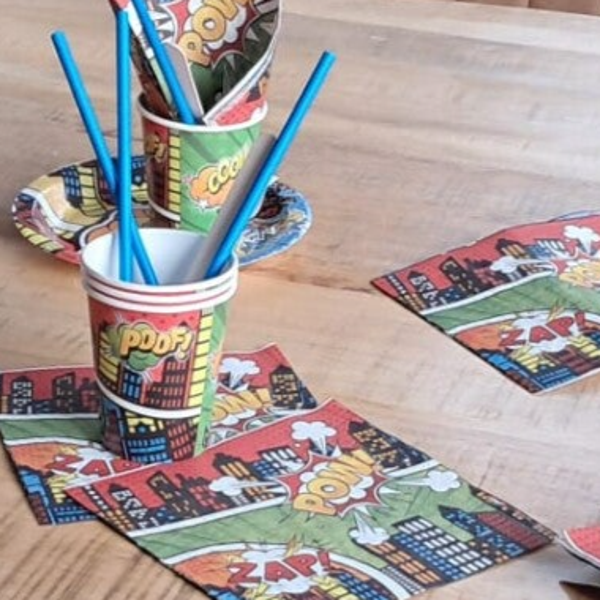 Wegwerpservies thema Superhelden