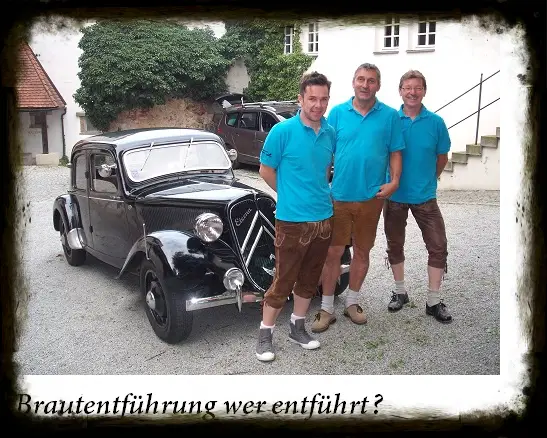 Das Brautstehlen gehört zu den schönsten und lustigsten Hochzeitstraditionen in Bayern. Mit dem Trio aus Niederbayern wird dieser besondere Moment zu einem unvergesslichen Erlebnis!