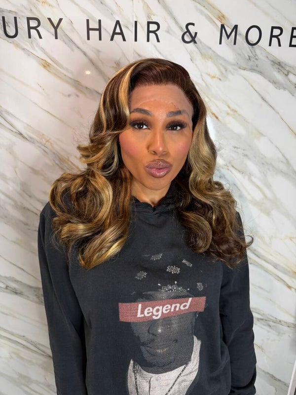 Brown with Blonde big highlights