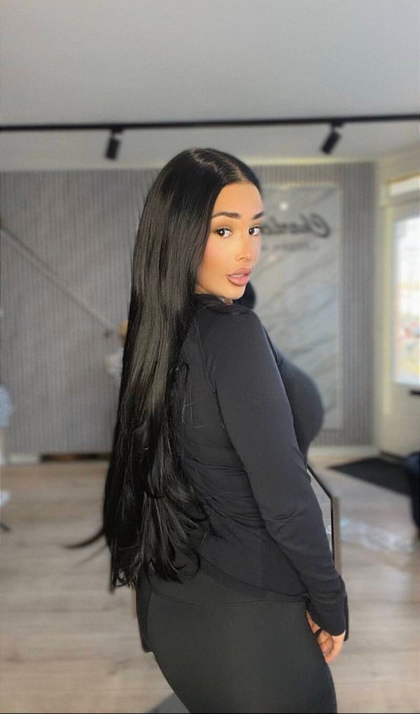 28” Kim Kardashian Jet Black Bussdown