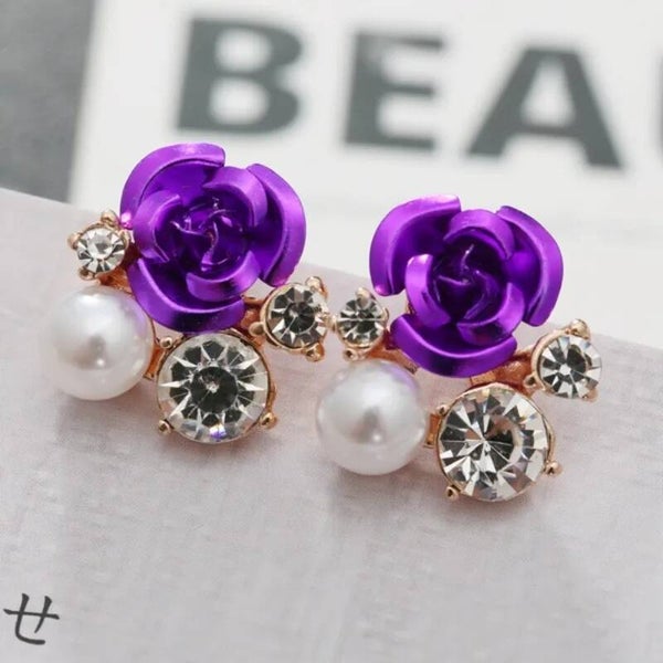 Boucles d'oreilles à vis roses violettes