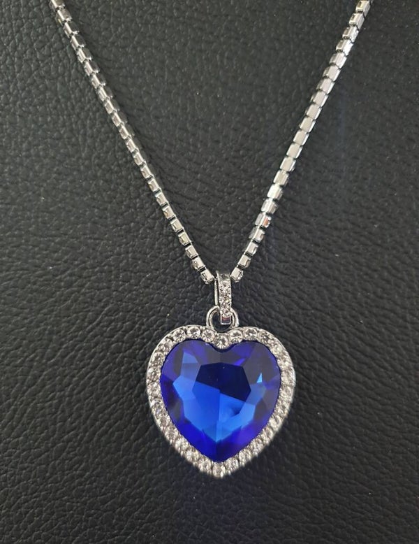Magnifique collier coeur de l'océan