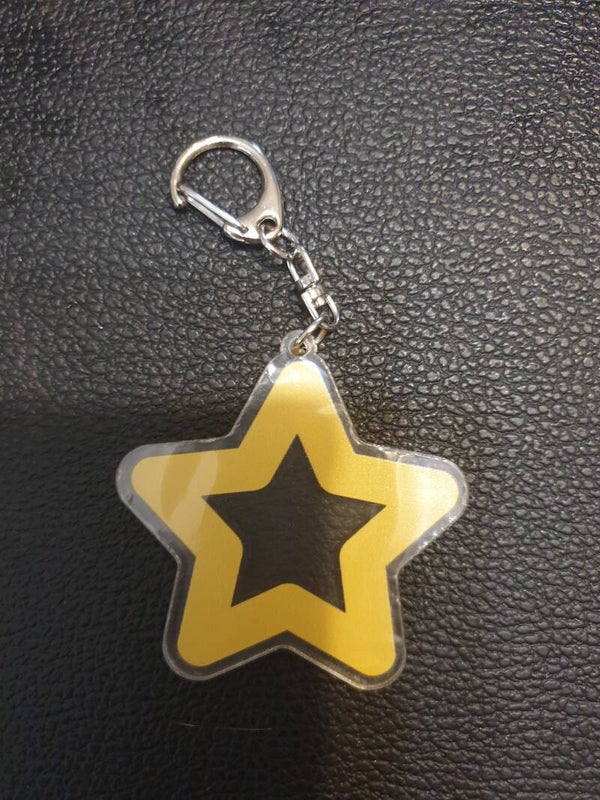 Porte-clés Squid game étoile