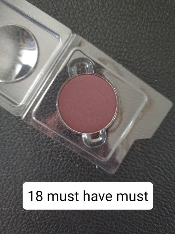 Fard à paupières Essence 18 my must have