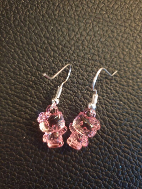 Boucles d'oreilles fantaisie "Hello Kitty" rose clair argentées