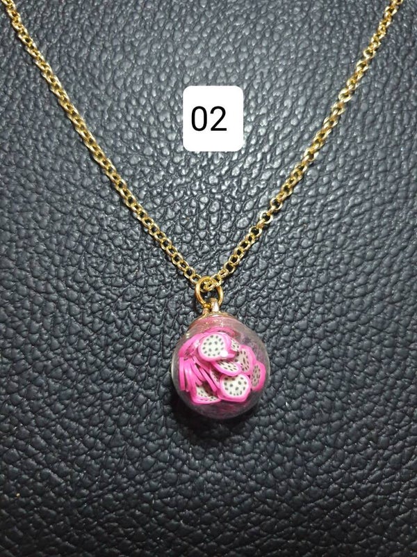 Collier boule fruits 02