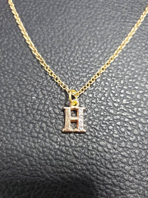 Collier fantaisie "H3"