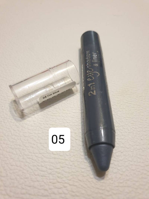 Crayon yeux 2 en 1 Essence 05