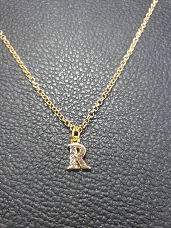 Collier fantaisie "R3"