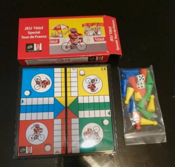 Jeu collector petits chevaux Vittel