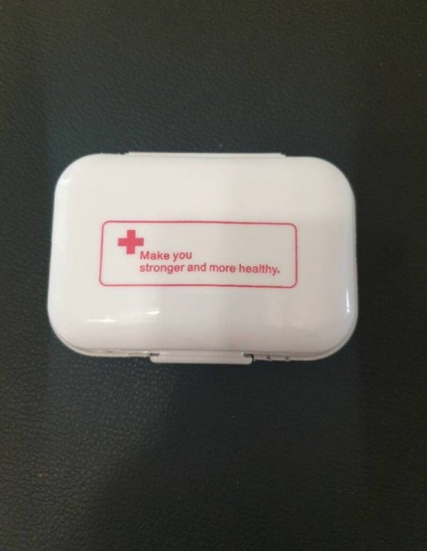 Pilulier hebdomadaire avec réserve