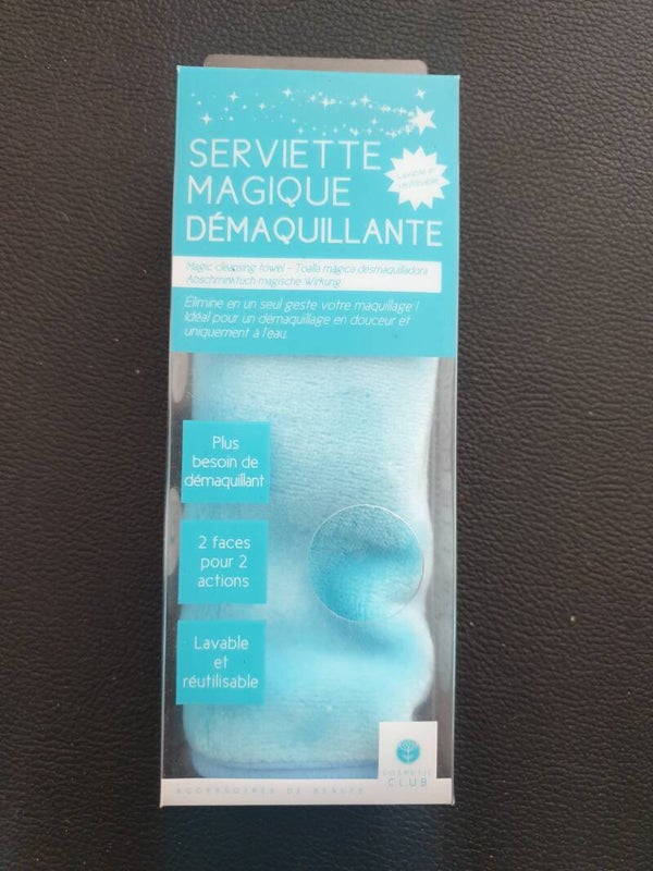 Serviette démaquillante bleue