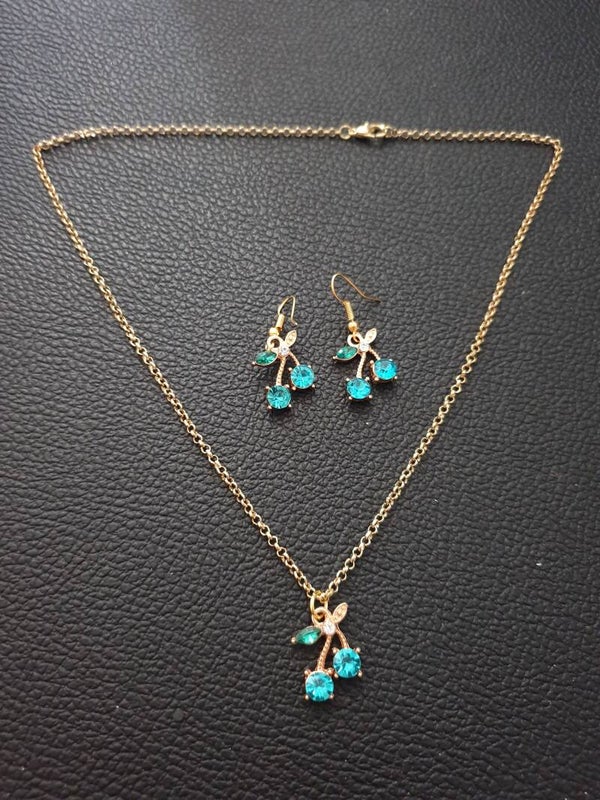 Parure "Cerises" bleue