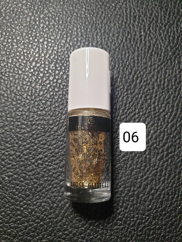 Paillettes pour les yeux 06