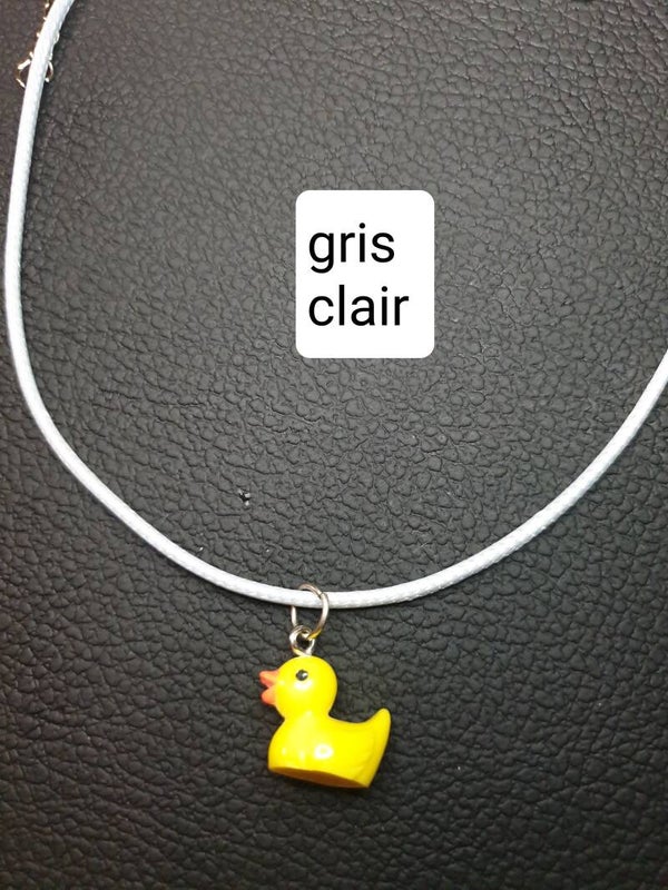 Collier fantaisie "Canard" jaune cordon gris