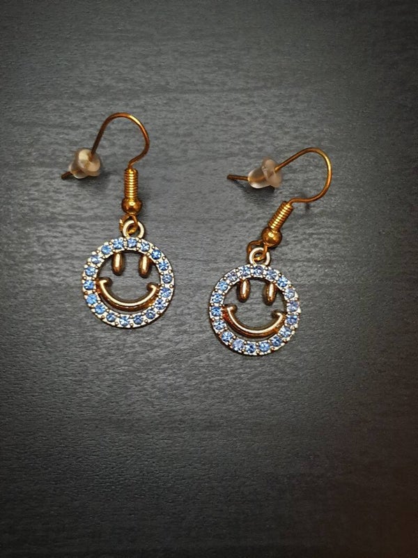 Boucles d'oreilles fantaisie "Smiley" diamant bleues