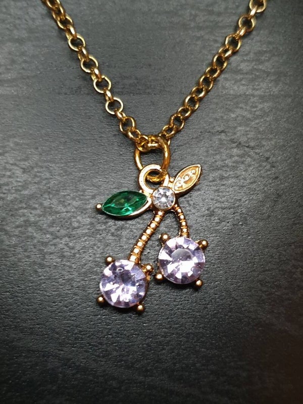 Collier fantaisie "Cerises" violettes