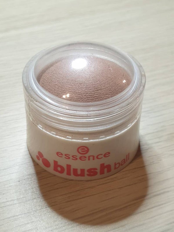 Blush ball "Essence" 30