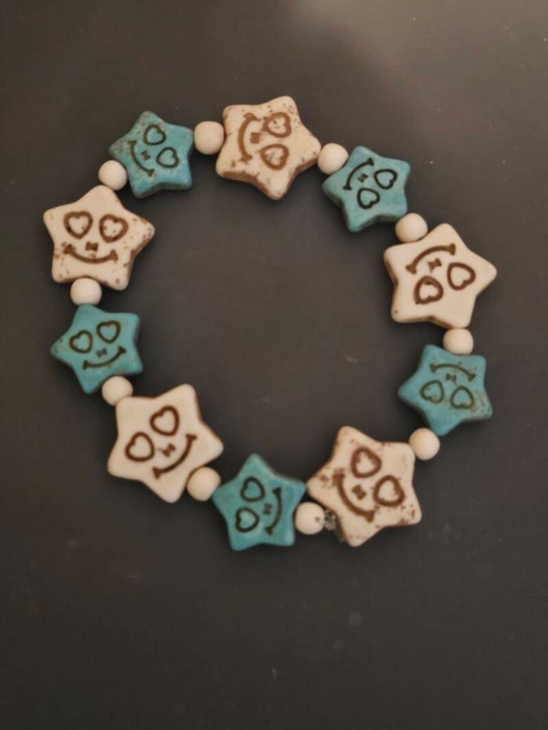 Handmade elastic bracelet
