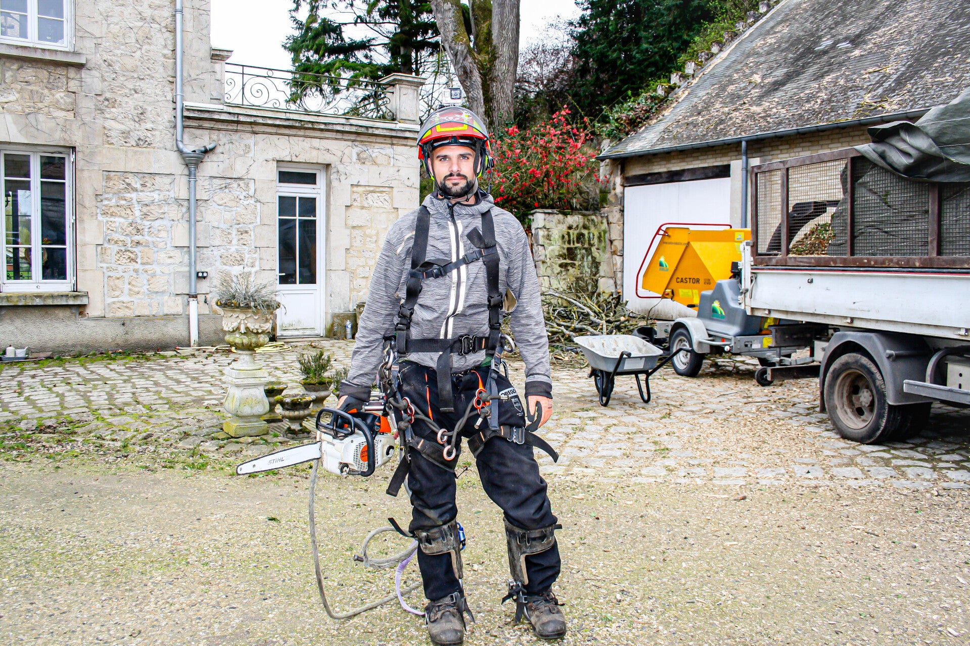 kevin bellay securite elageur paysagiste grimpeur oise