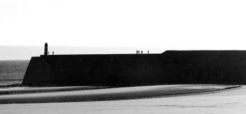 3-porthcawl-pier-silhouette-standard-6sur25.jpg