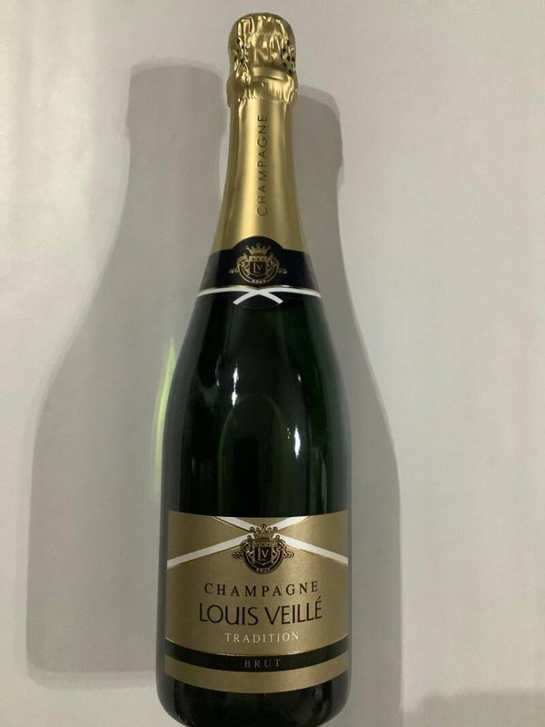 Champagne van Louis Veillé 750ml