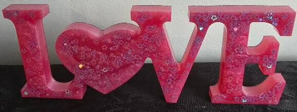 Resin signs - LOVE, HOME and FAMILY