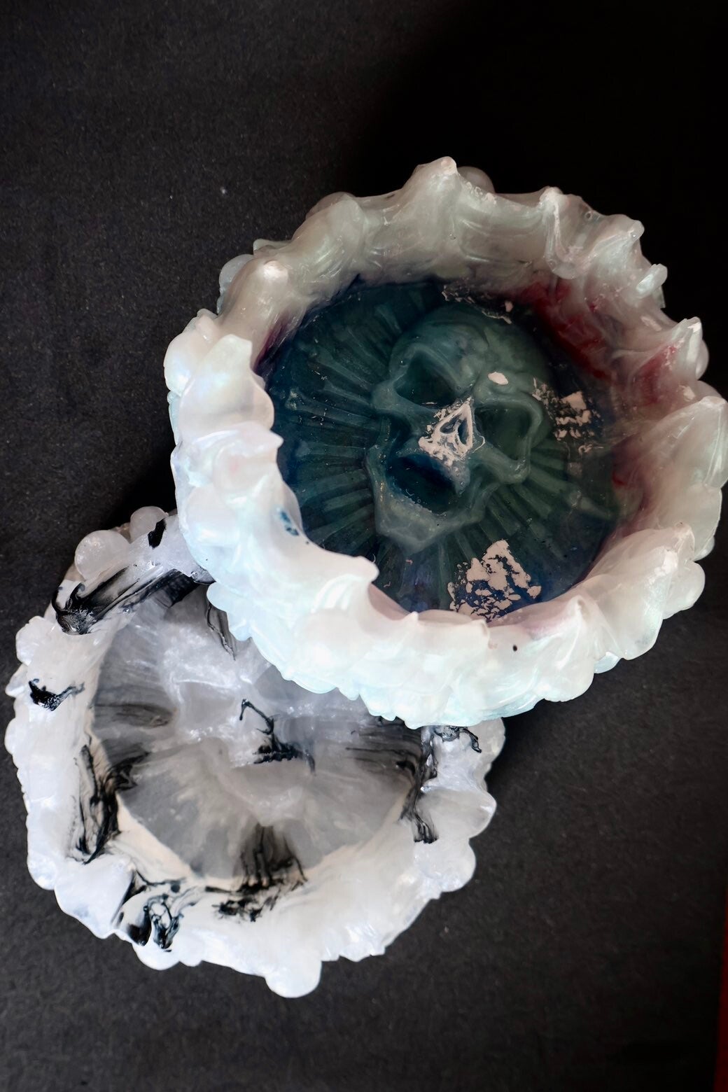 Resin Skull Ashtray