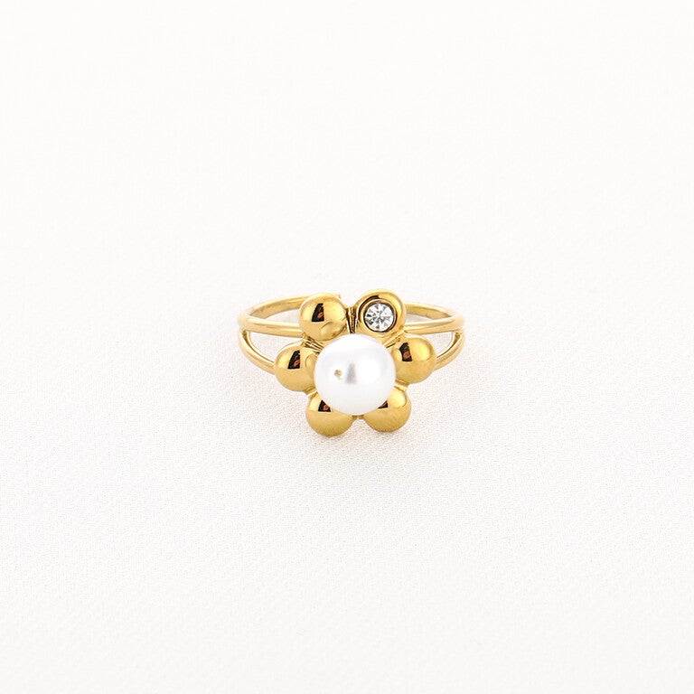 Pearly Flower ring