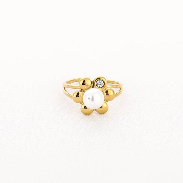 Pearly Flower ring