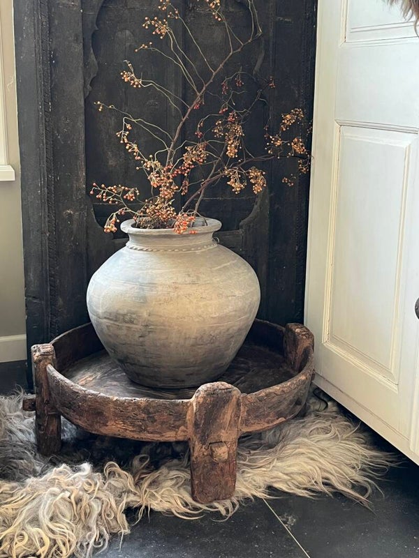 Mooie oude chakki tafel