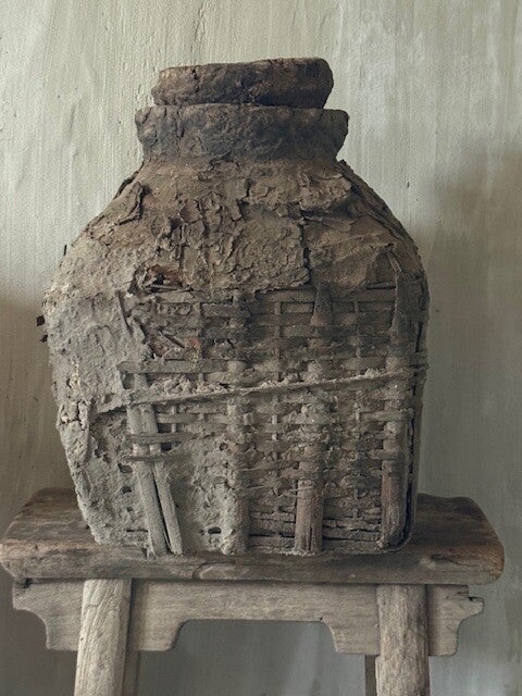 Prachtige grote authentieke leemkruik (M)