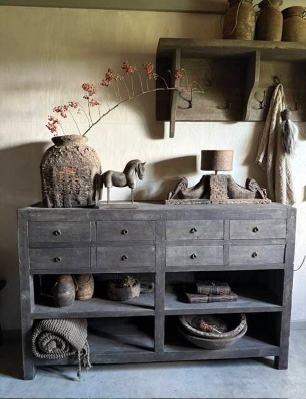 Unieke wandkast / dressoir !